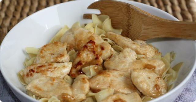 Lemon Butter Chicken with Noodles